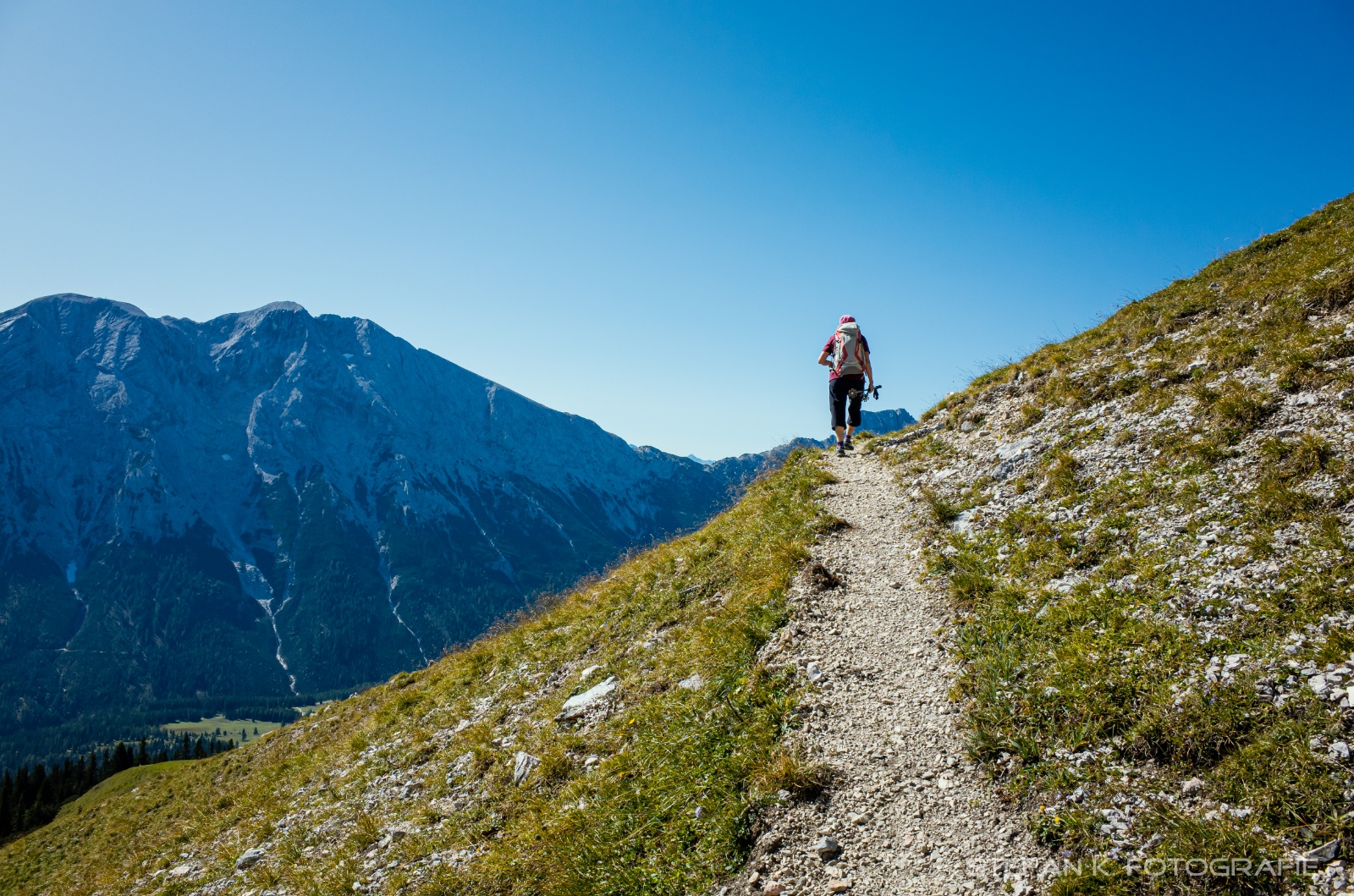 Panormaweg mit Blick auf die Hohe Munde